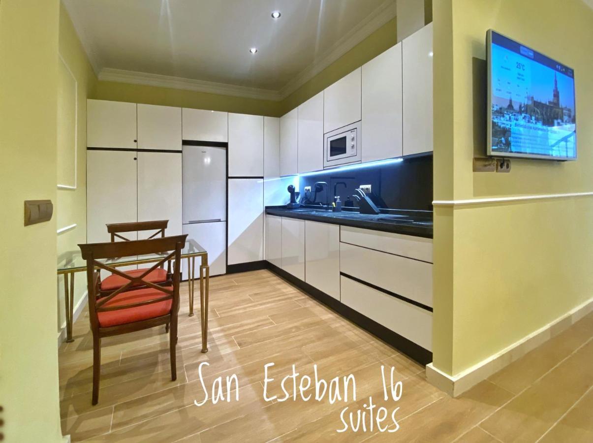 סביליה Suites San Esteban 16 Ducal מראה חיצוני תמונה
