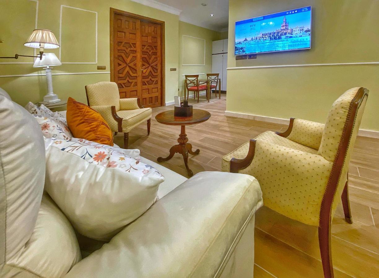 סביליה Suites San Esteban 16 Ducal מראה חיצוני תמונה