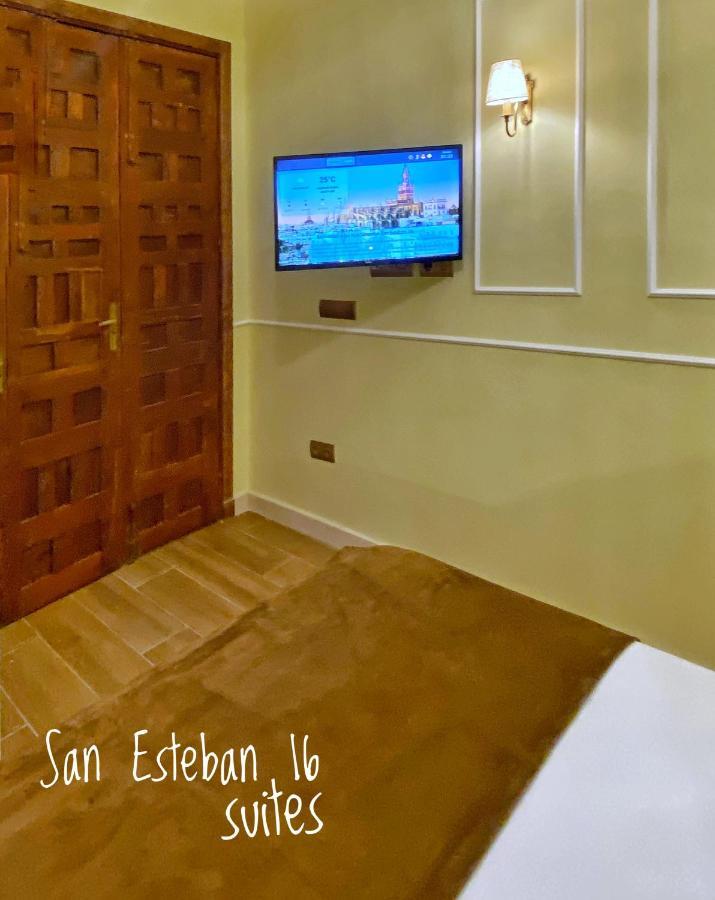 סביליה Suites San Esteban 16 Ducal מראה חיצוני תמונה